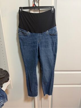 GAP Maternity Ankle Jeans with Black Stretch Waistband and Blue Denim